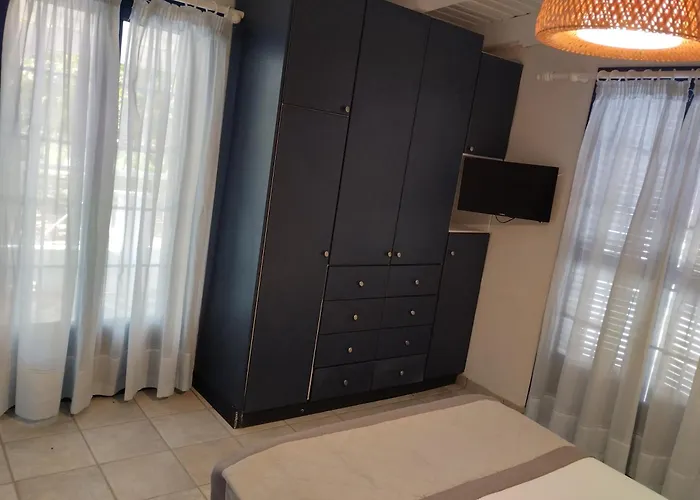 Arome De Grenade Nea Epidavros